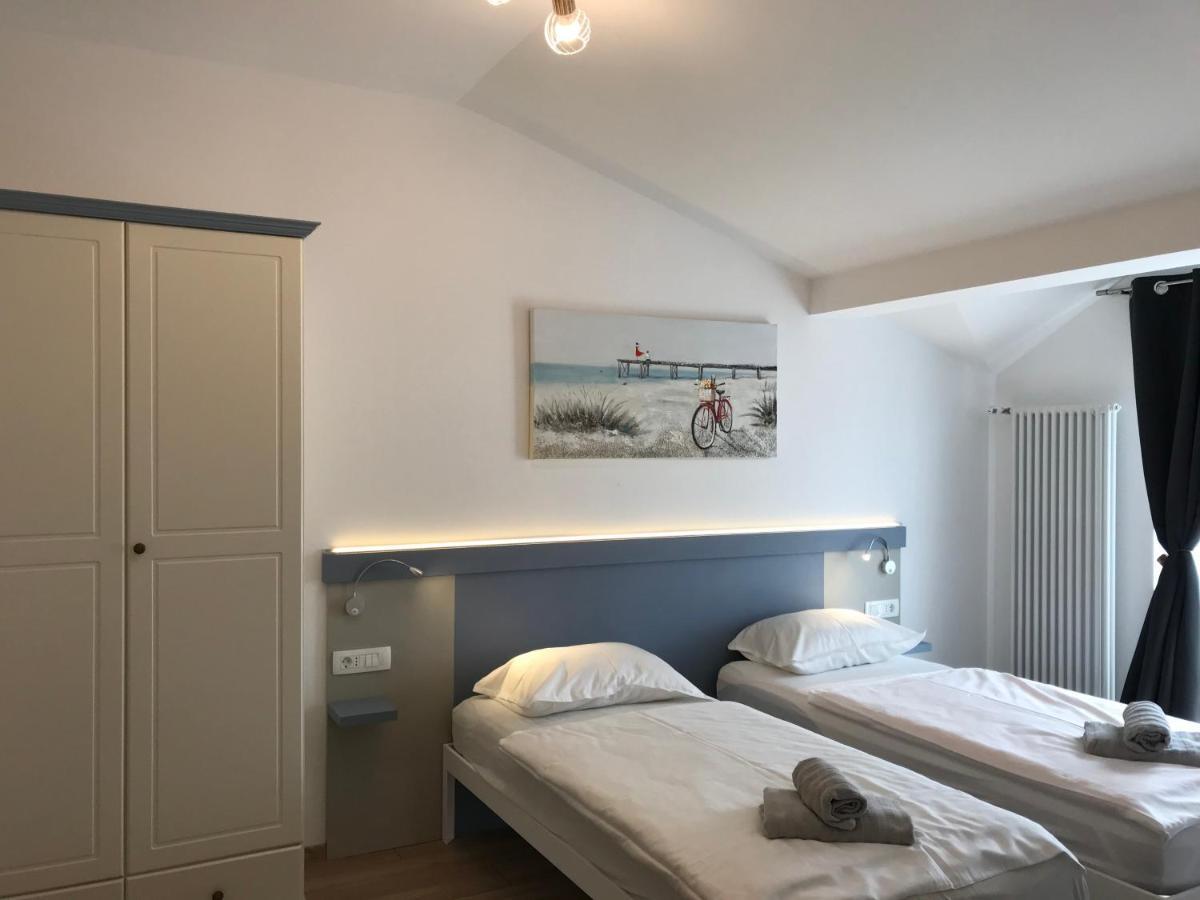 B&B Sea Joy Ровінь Екстер'єр фото