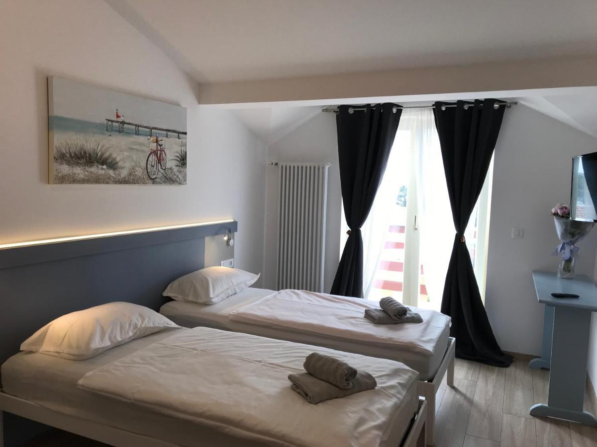 B&B Sea Joy Ровінь Екстер'єр фото